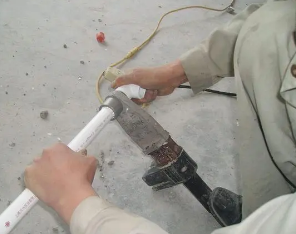 瓯海漏水维修电话
